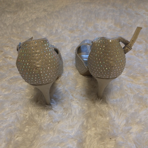 Steve Madden Rainbow Mermaid Maggie Covered Rhinestone Bling Platform High Heels - Picture 6 of 8